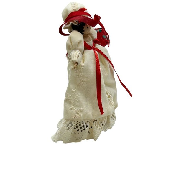 Vintage Handmade Hankerchief Lace Closepin Christmas Ornament - Picture 2 of 5